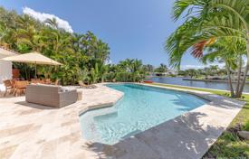 Villa – Fort Lauderdale, Florida, Amerika Birleşik Devletleri. $1,850,000