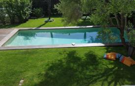 Villa – Antibes, Cote d'Azur (Fransız Rivierası), Fransa. 9,300 € haftalık