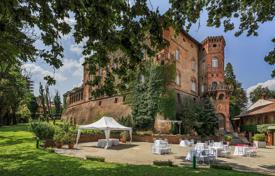 Kale – Alessandria, Piedmont, İtalya. 2,800,000 €