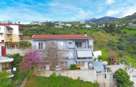 6 odalılar şehir içinde müstakil ev 496 m² Mora'da, Yunanistan. 650,000 €