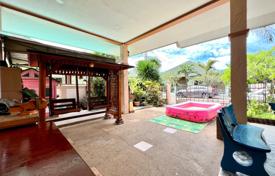 Villa – Pattaya, Chonburi, Tayland. 118,000 €