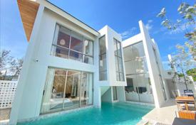 4 odalılar villa 373 m² Choeng Thale'de, Tayland. Min.530,000 €