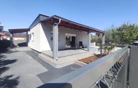 5 odalılar şehir içinde müstakil ev 88 m² Peroj'da, Hırvatistan. 390,000 €
