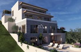 Arsa Tivat city'da, Karadağ. 542,000 €