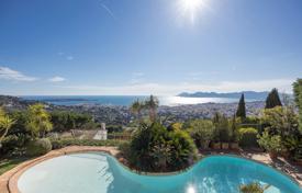 5 odalılar yazlık ev Cannes'da, Fransa. 3,960,000 €