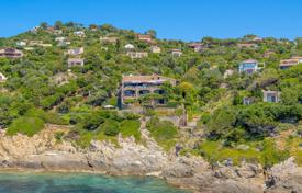 14 odalılar villa Hyères'da, Fransa. 4,300,000 €