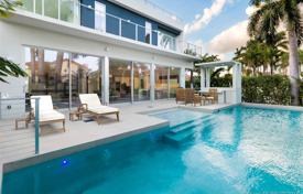 6 odalılar villa 819 m² Miami sahili'nde, Amerika Birleşik Devletleri. $4,750,000