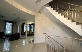 5 odalılar yazlık ev 752 m² Egkomi'de, Kıbrıs. 995,000 €