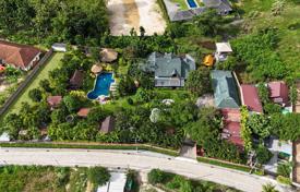 8 odalılar şehir içinde müstakil ev 600 m² Chonburi'de, Tayland. $1,460,000