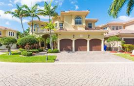 Villa – Hollywood, Florida, Amerika Birleşik Devletleri. $1,800,000