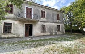 Şehir içinde müstakil ev – Buzet, Istria County, Hırvatistan. 300,000 €