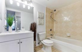 3 odalılar daire Scarborough'da, Kanada. C$667,000