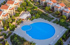 Villa – Ölüdeniz, Fethiye, Mugla,  Türkiye. $481,000