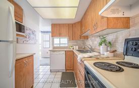 6 odalılar daire Etobicoke'de, Kanada. C$824,000