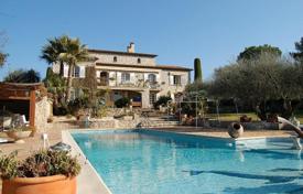 Villa – Mougins, Cote d'Azur (Fransız Rivierası), Fransa. 6,000,000 €