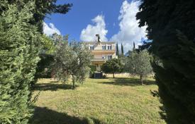 7 odalılar yazlık ev 307 m² Herceg Novi city'da, Karadağ. 590,000 €