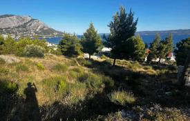 Arsa Omis'da, Hırvatistan. 340,000 €