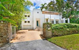 Villa – Miami, Florida, Amerika Birleşik Devletleri. $1,675,000