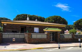 Villa – Tarragona, Katalonya, İspanya. 4,600 € haftalık
