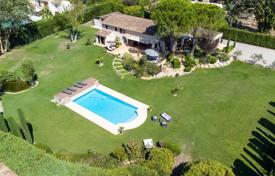 Yazlık ev – Chateauneuf-Grasse, Cote d'Azur (Fransız Rivierası), Fransa. 1,960,000 €