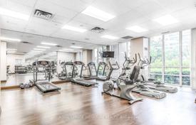 7 odalılar daire Etobicoke'de, Kanada. C$883,000