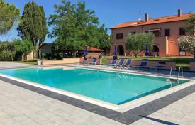28 odalılar villa Rosignano Marittimo'da, İtalya. 2,800,000 €