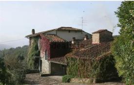 4 odalılar villa 400 m² Floransa'da, İtalya. 1,650,000 €