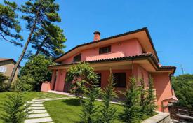 7 odalılar villa 382 m² Larciano'da, İtalya. 400,000 €