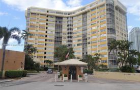 Kondominyum – Hallandale Beach, Florida, Amerika Birleşik Devletleri. $275,000