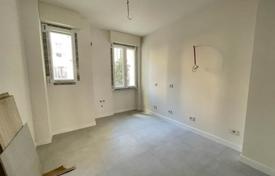 3 odalılar daire 156 m² Floransa'da, İtalya. 780,000 €