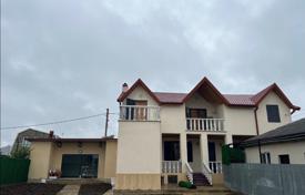 Şehir içinde müstakil ev 550 m² Tbilisi (city)'da, Gürcistan. $413,000