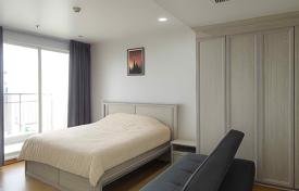 3 odalılar kondominyumda daireler Huai Khwang'da, Tayland. $398,000