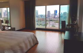 3 odalılar kondominyumda daireler Pathum Wan'da, Tayland. $4,600 haftalık