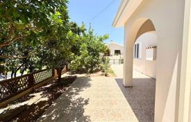 4 odalılar yazlık ev 168 m² Tala'da, Kıbrıs. 650,000 €