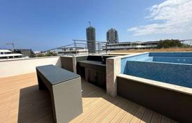 3 odalılar çatı dairesi 121 m² Germasogeia'da, Kıbrıs. 2,350,000 €