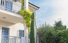 3 odalılar şehir içinde müstakil ev 148 m² Murter'de, Hırvatistan. 850,000 €