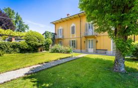 Yazlık ev Turin'da, İtalya. 700,000 €