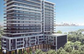 2 odalılar daire Lake Shore Boulevard West'da, Kanada. C$854,000