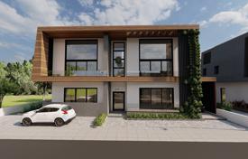 4 odalılar yeni binada daireler 190 m² Trikomo'da, Kıbrıs. 390,000 €