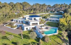 Villa – Mougins, Cote d'Azur (Fransız Rivierası), Fransa. 5,900,000 €