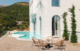 4 odalılar villa 350 m² Budva'da, Karadağ. 3,800,000 €