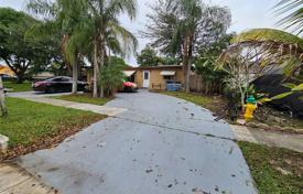Şehir içinde müstakil ev – Margate, Broward, Florida,  Amerika Birleşik Devletleri. $495,000