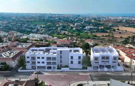 New residential complex with apartments and villas Chloraka'da, Kıbrıs. Min.300,000 €
