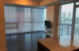 2 odalılar daire East York'da, Kanada. C$1,138,000