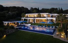 10 odalılar villa Mougins'de, Fransa. 17,900,000 €