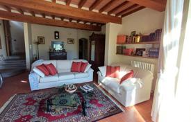 4 odalılar daire 341 m² San Casciano In Val di Pesa'da, İtalya. 1,290,000 €