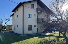 3 odalılar şehir içinde müstakil ev 220 m² Primorje-Gorski Kotar County'da, Hırvatistan. 399,000 €