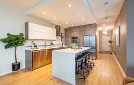 3 odalılar daire Etobicoke'de, Kanada. C$1,238,000