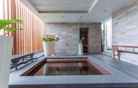 2 odalılar kondominyumda daireler Pathum Wan'da, Tayland. $4,000 haftalık
