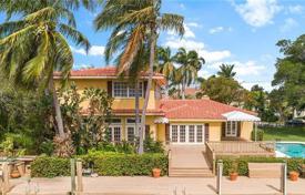 Villa – Fort Lauderdale, Florida, Amerika Birleşik Devletleri. $3,200,000